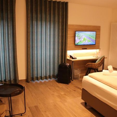 Hotel Weinhaus Moehle Bad Oeynhausen Exteriör bild